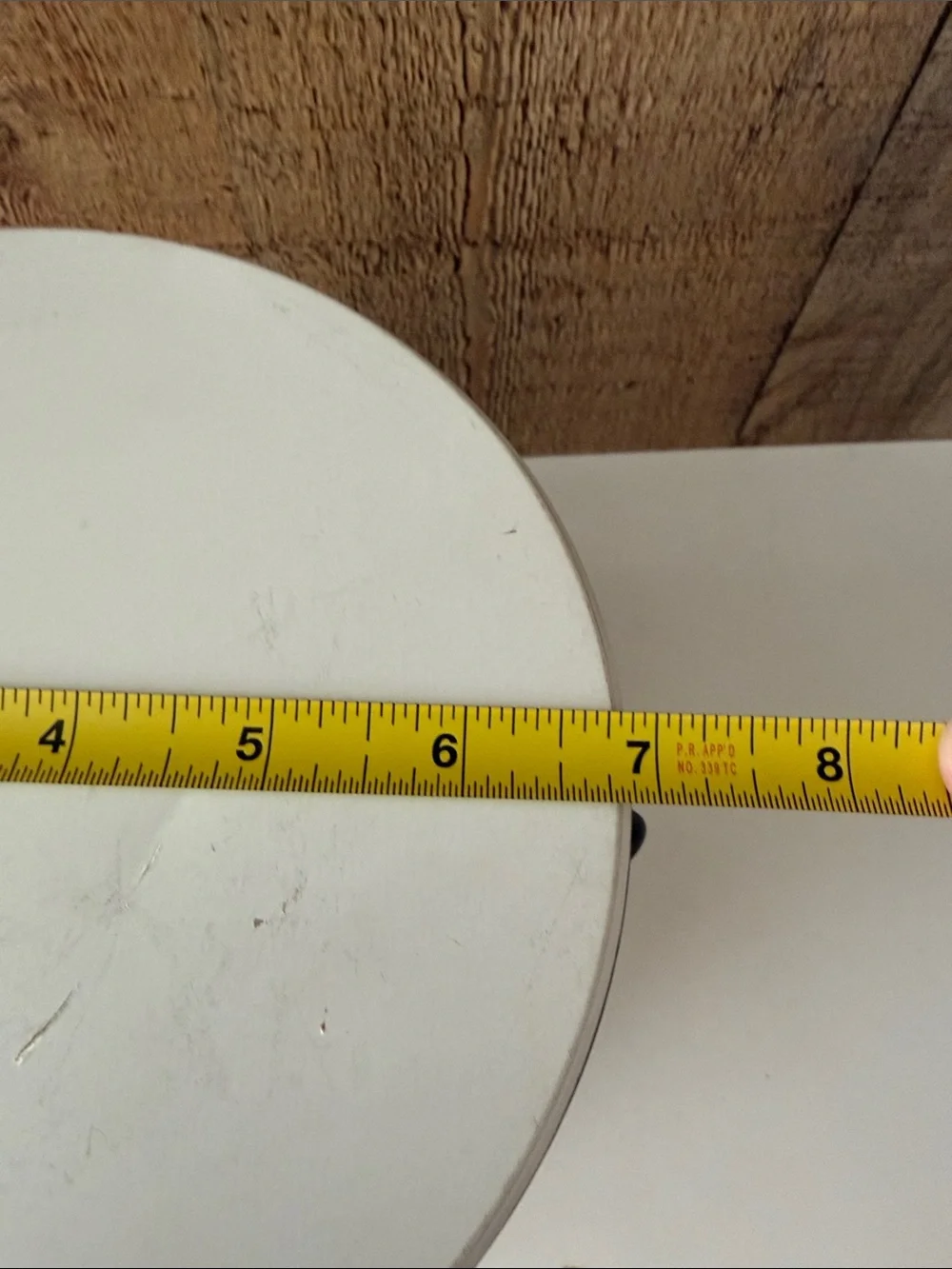 VTG Deco Tin White Holiday Candy Cane Wreath Tin with Handle